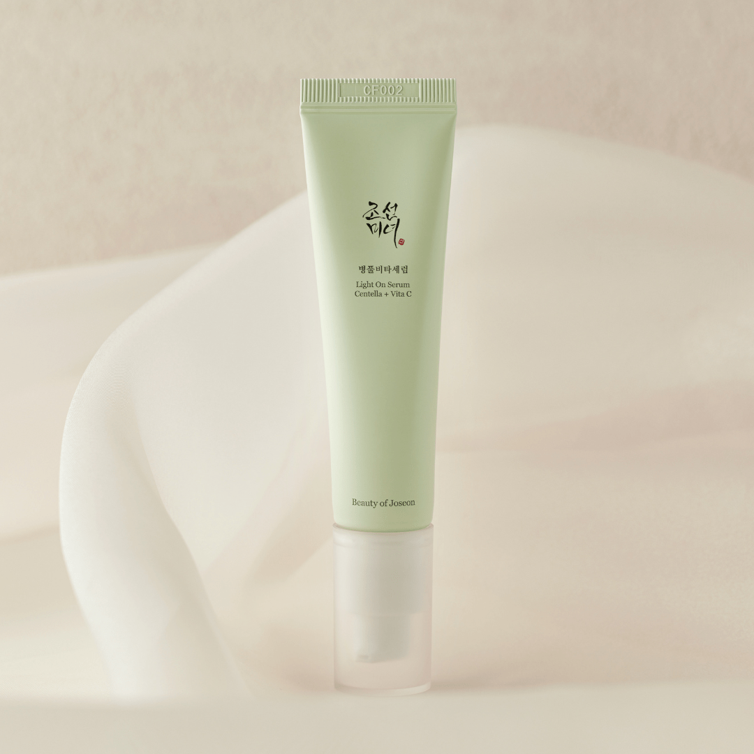 Light On Serum : Centella + Vit C