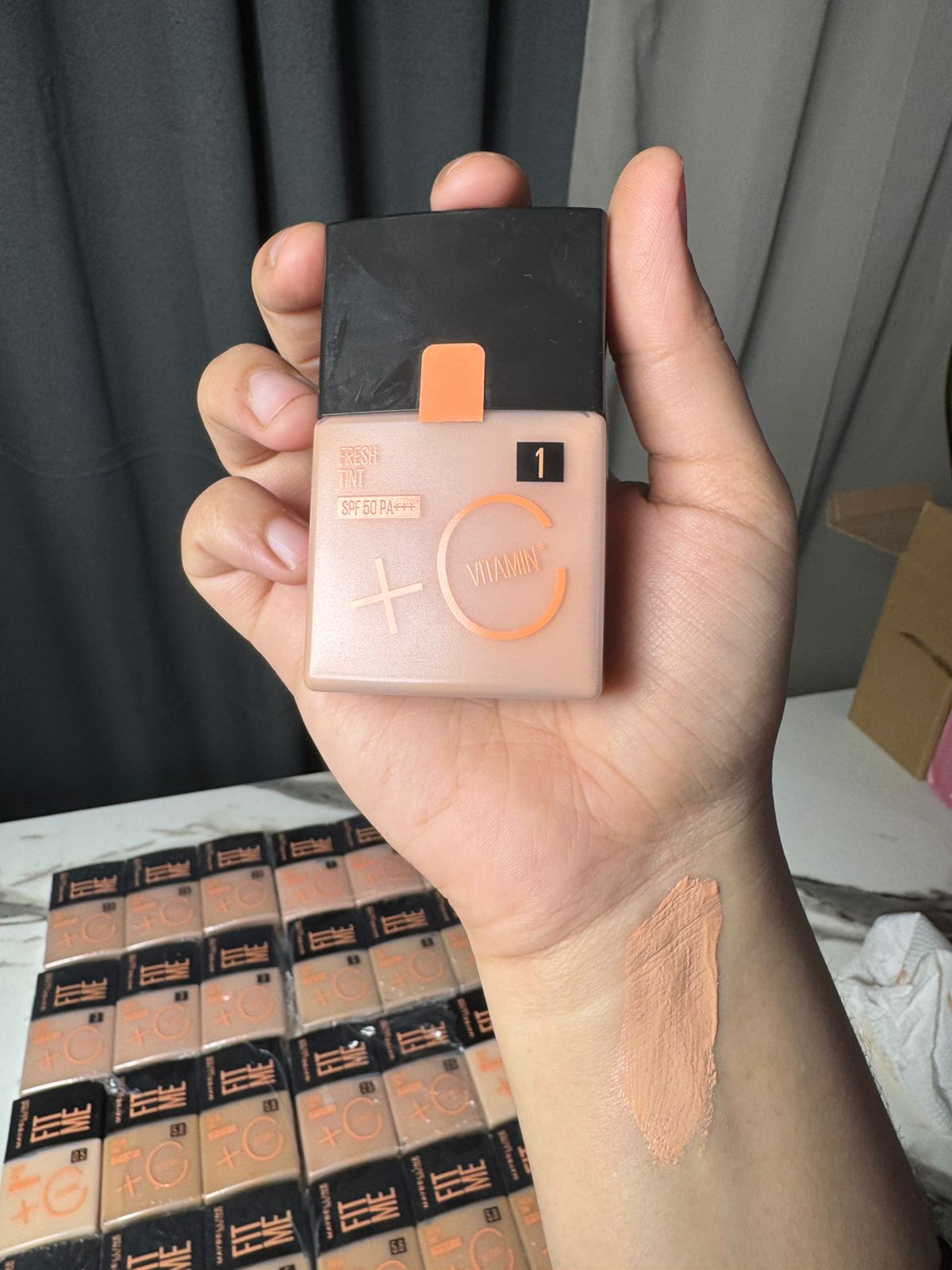 Maybelline Fit Me Fresh Tint Vit C + SPF 50