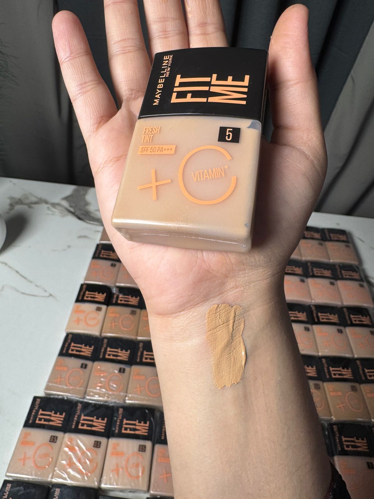 Maybelline Fit Me Fresh Tint Vit C + SPF 50