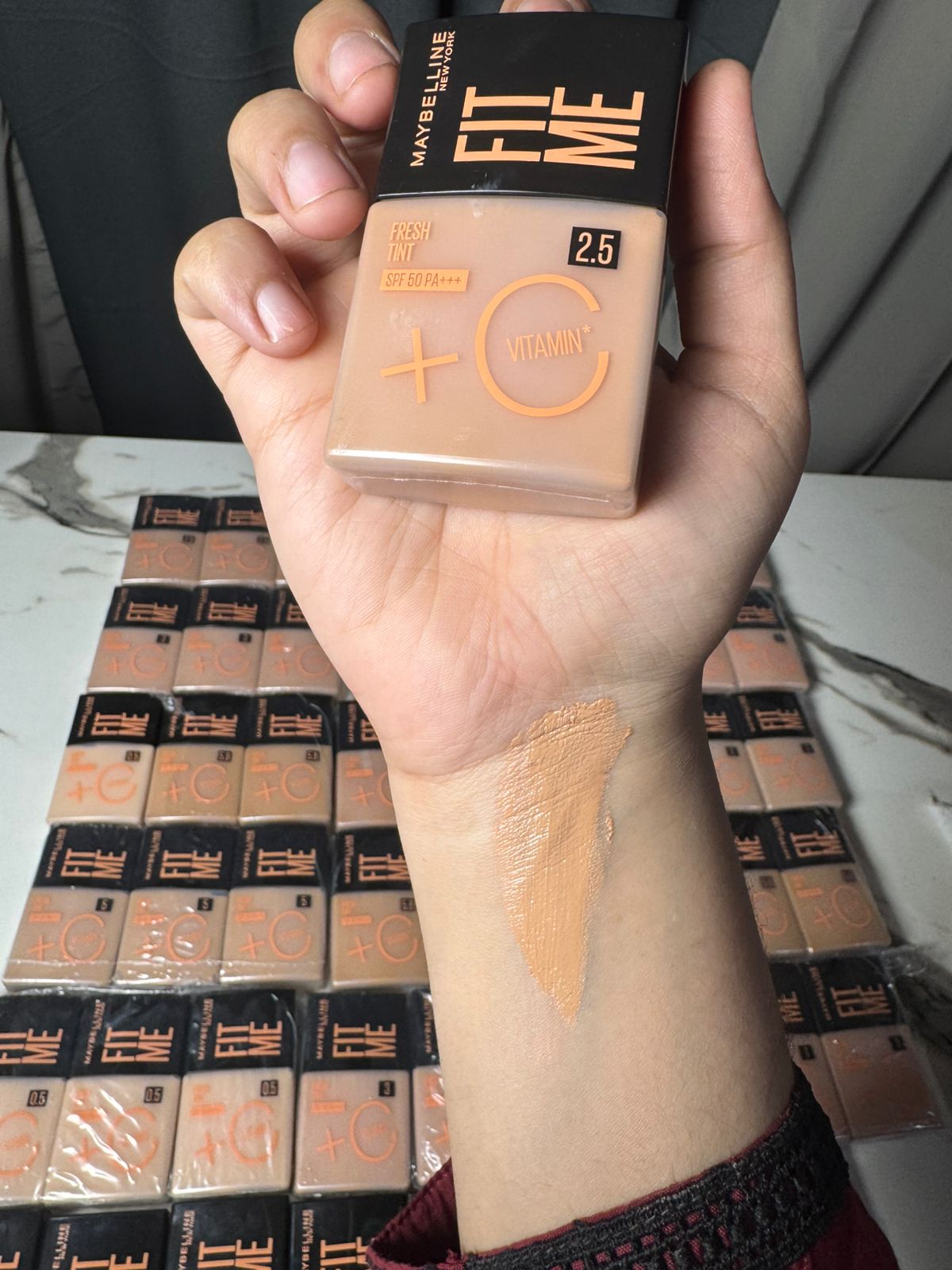 Maybelline Fit Me Fresh Tint Vit C + SPF 50