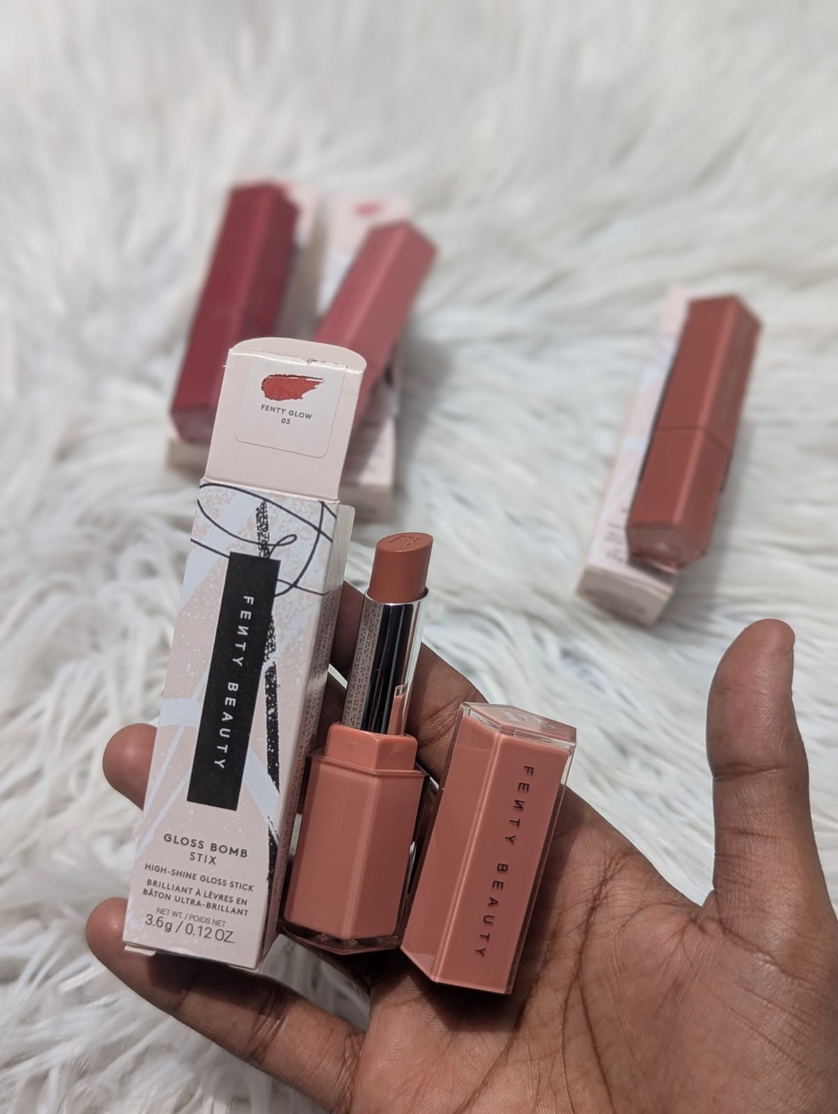 FENTY BEAUTY GLOSS BOMB LIPSTICK